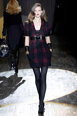 Look 17